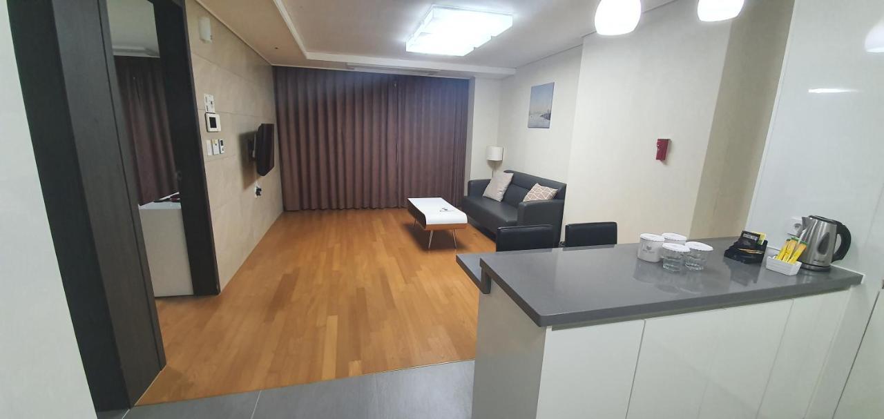 Bellia Hotell Busan Exteriör bild