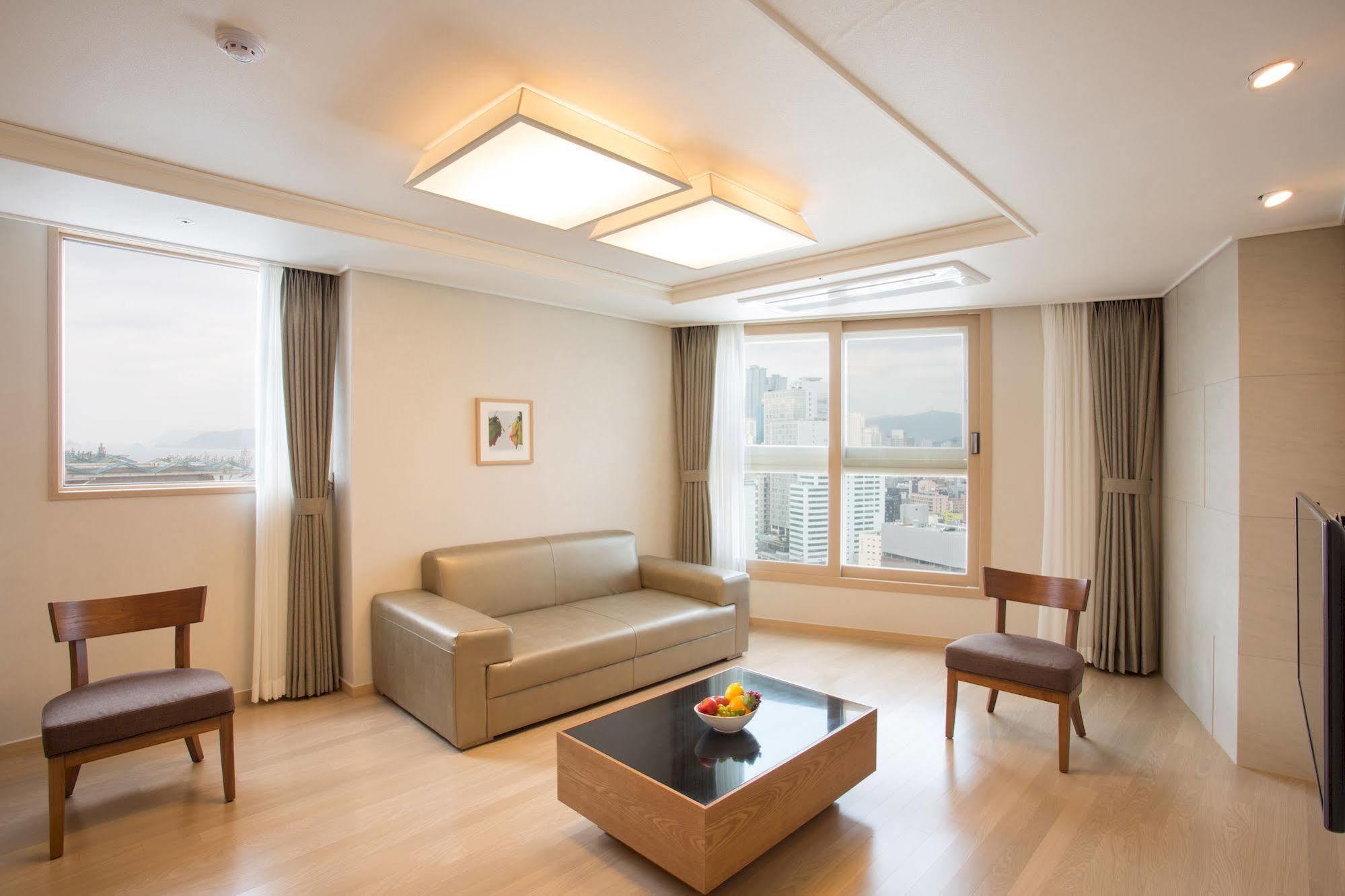 Bellia Hotell Busan Exteriör bild
