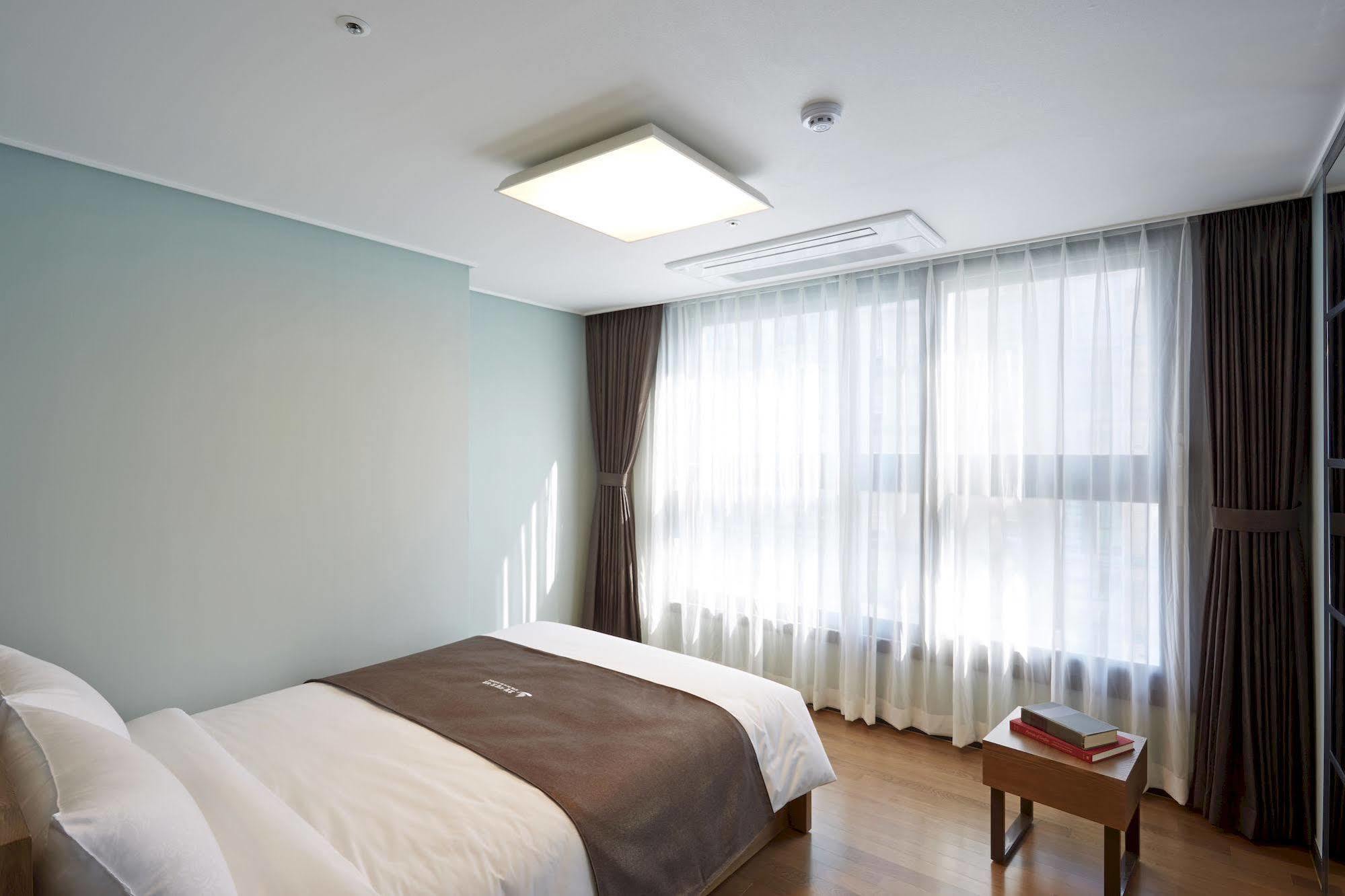 Bellia Hotell Busan Exteriör bild