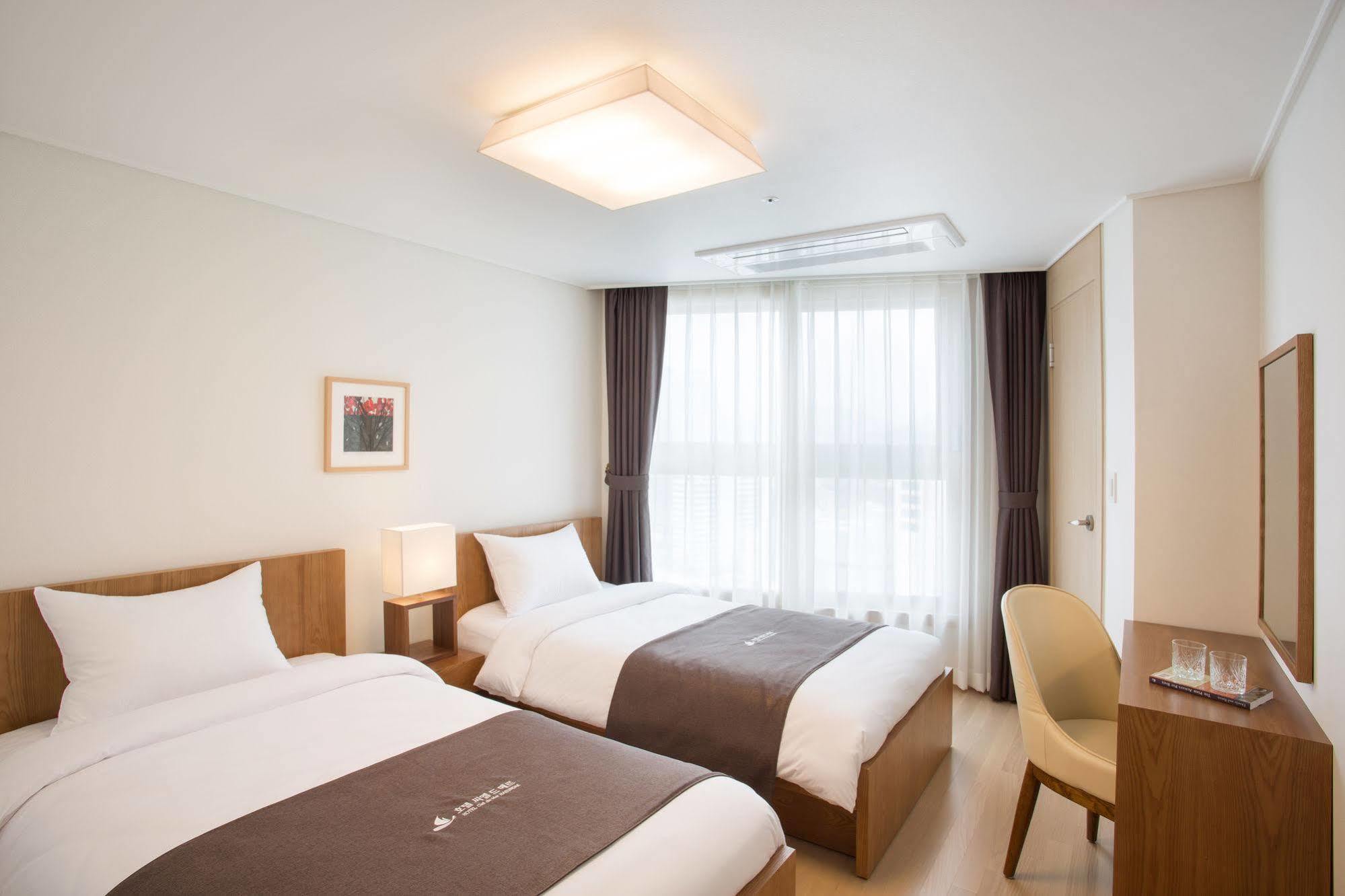 Bellia Hotell Busan Exteriör bild